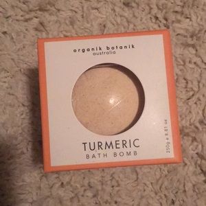 Turmeric Bath Bomb